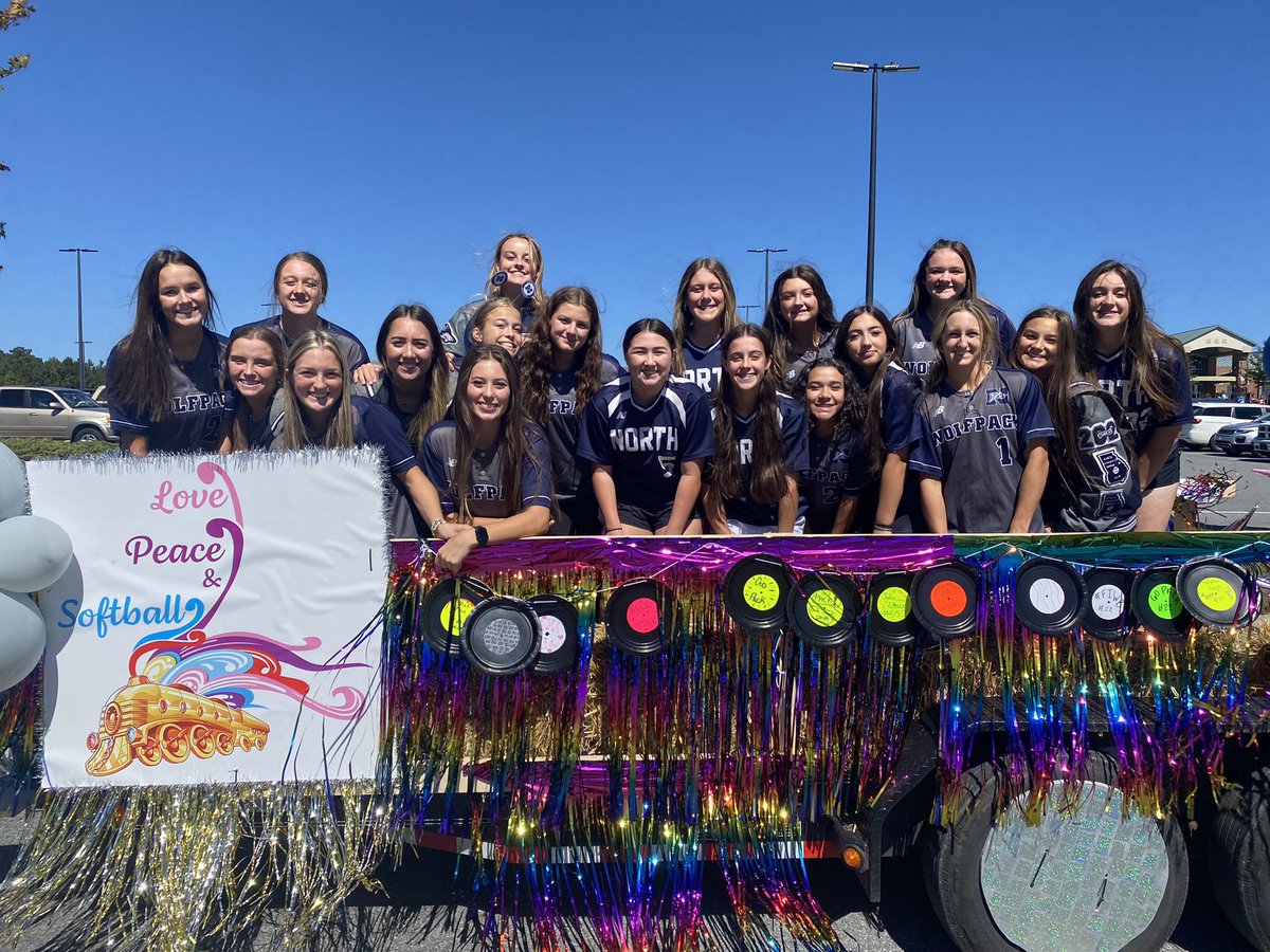 NPHSsoftball's tweet photo. We had so much fun at the homecoming parade and pep rally yesterday. The North Paulding community is like no other 💙🐺 #strengthenthepack https://t.co/9tAgmfm8Yy