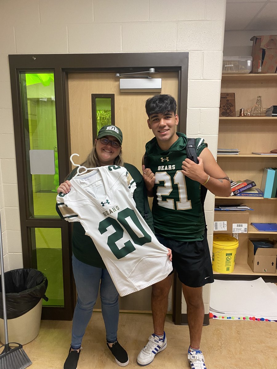 IT'S GAME DAY BEARS! Varsity football players chose a teacher to give their jerseys to for the HOCO game and this young man chose me! I am so honored that Lucas chose me even if he originally gave me the wrong number! Can't wait to see #21 tear up the field tonight! #ITBOMPJ 💚💛