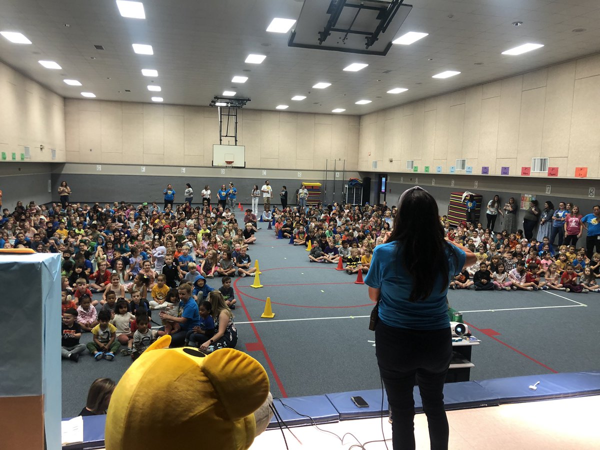 Cypress_Cheetah's tweet image. We had our first assembly this morning!! 🐾 🐆 It was so much fun! #CYPRoadTrip