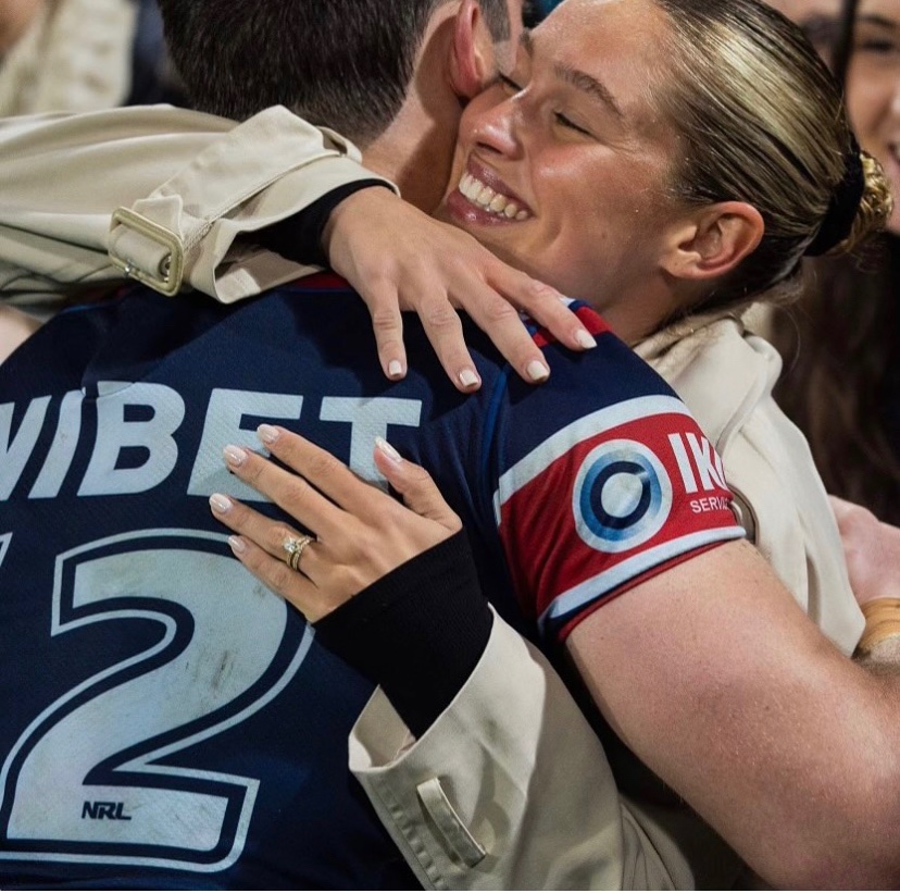 romsthinker's tweet image. aiden and elsa, taken by kim.