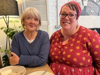 Always a pleasure to meet up with Debi Keyte Hartland and share ideas, thoughts, our work, and breakfast!!