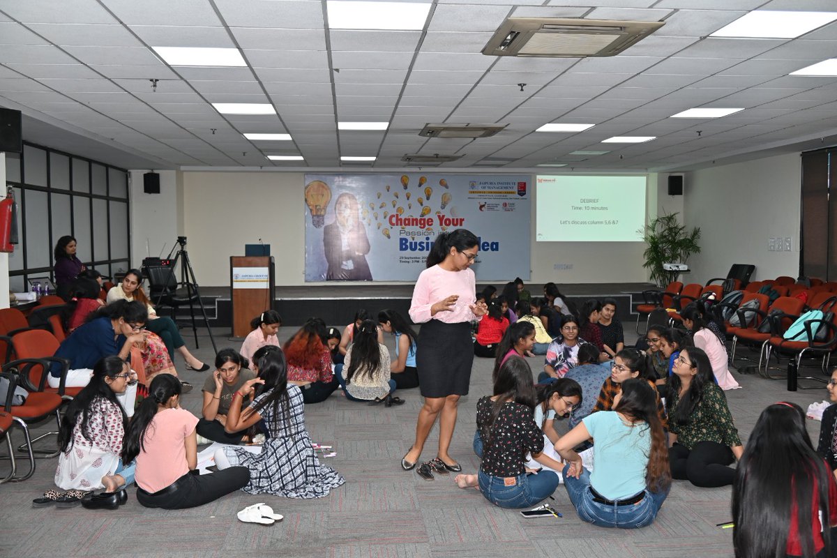 JaipuriaMBA's tweet photo. CHANGE YOUR PASSION INTO A BUSINESS IDEAS

#STEP (Shakti-The Empathy Project), in collaboration with #JaipuriaInstituteofManagement, Ghaziabad, organised a workshop on #DesignThinking on 29th September 2022. 

#JIM #JIMGhaziabad #Shakti #TheEmpathyProject #Workshop #Passion https://t.co/xbgLL88KSC