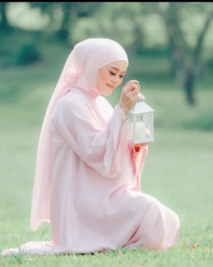 MzeeJK97's tweet photo. Tidak ada kata maaf untuk perselingkuhan dan KDRT,,, jangan lemah sayang banyak cinta untuk mu dan putramu tanpa harus bersama pecundang itu,,, kuat sayang, harus kuat,,, 🌟🌟💪🏻💪🏻💪🏻 #womensupportwomen #stopkdrt #lestikejora https://t.co/MrcRlmBt76