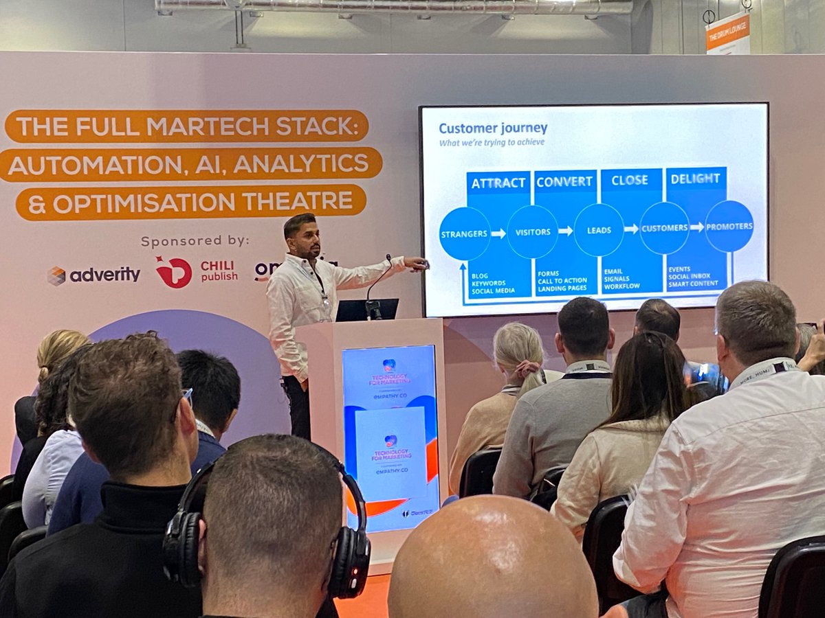 Linney1851's tweet photo. Yesterday, we attended @ecommerceexpo and @tfm_event to get the latest innovations in the ecommerce and martech space. We listened to lots of great talks on topics across AI customer-journey-mapping, the future of commerce and working with influencers.
#tfm22 #ECE2 https://t.co/Nr5By8WAHu
