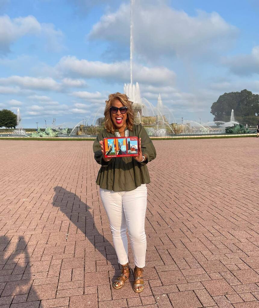 @fanniemaychocolates and Buckingham Fountain ARE Chicago! Which makes this new packaging so special! #ad
 
Fannie May is proud to announce their NEW Chicago Line, which pays homage to our hometown community! Local Columbia College Chicago art student, no… instagr.am/p/CjIdpIgOI0y/