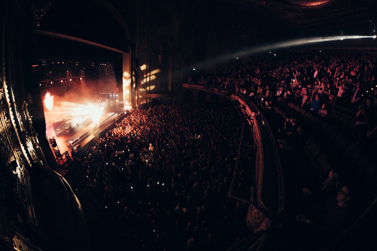 iamblackbear's tweet photo. nothing matters tour seattle SOLD OUT❤️‍🩹 https://t.co/y2NSrOgyVG