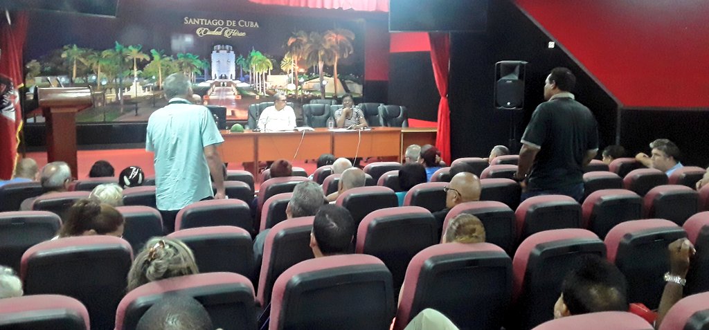 El Grupo Temporal Provincial analiza, las medidas para proteger la vitalidad de servicios como Salud,  Acueductos, canasta básica... La reunión es presencialmente para #SantiagodeCuba y por audioconferencia con los otros ocho  municipios. #CubaPorLaVida #Cuba #Cuba