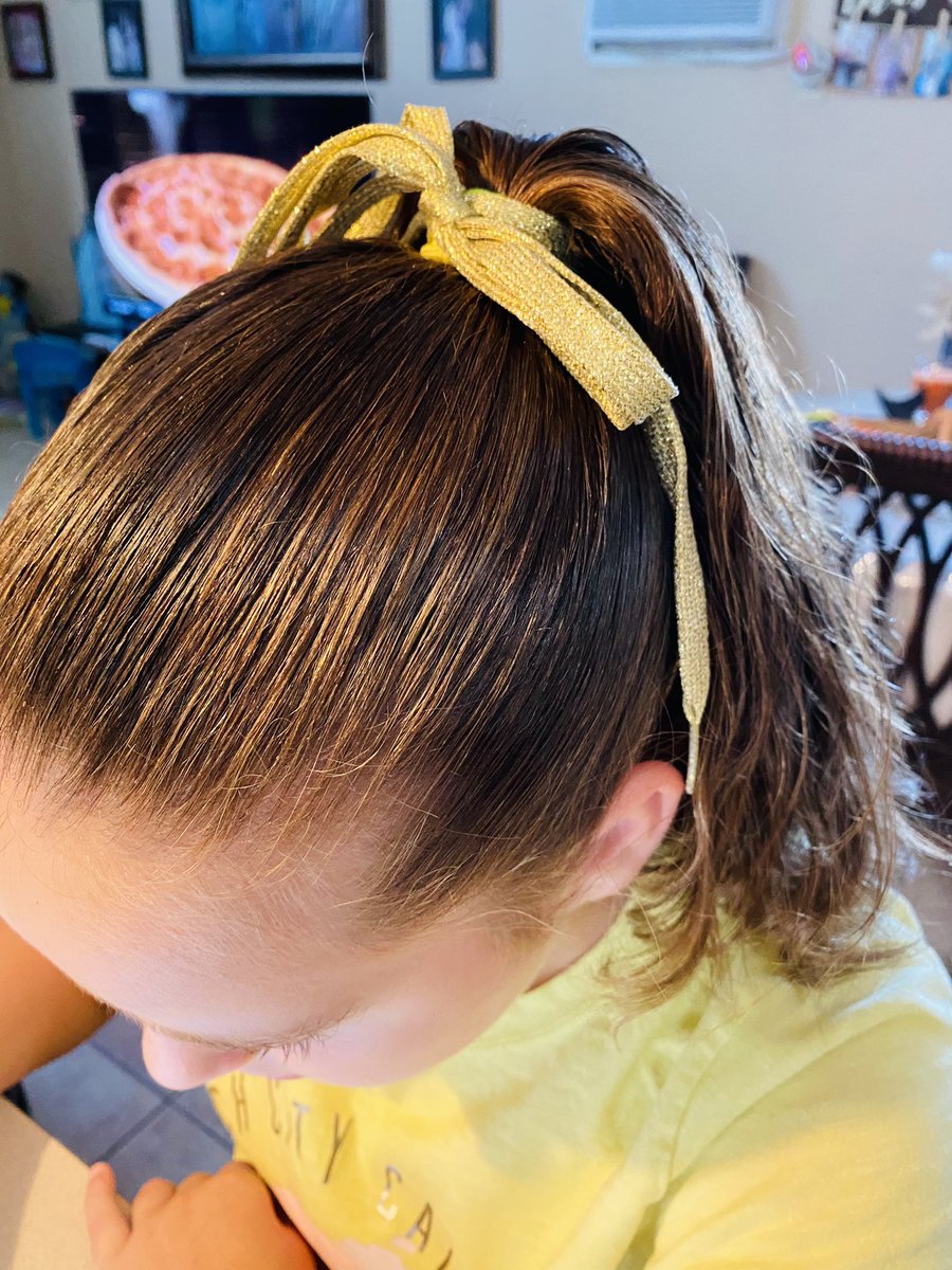 CroceAnnmarie's tweet photo. Going Gold for childhood cancer 🎗@DeniseFisherNB @NBUFSDPride @NbrPrincipal https://t.co/aqKYZCbT3I