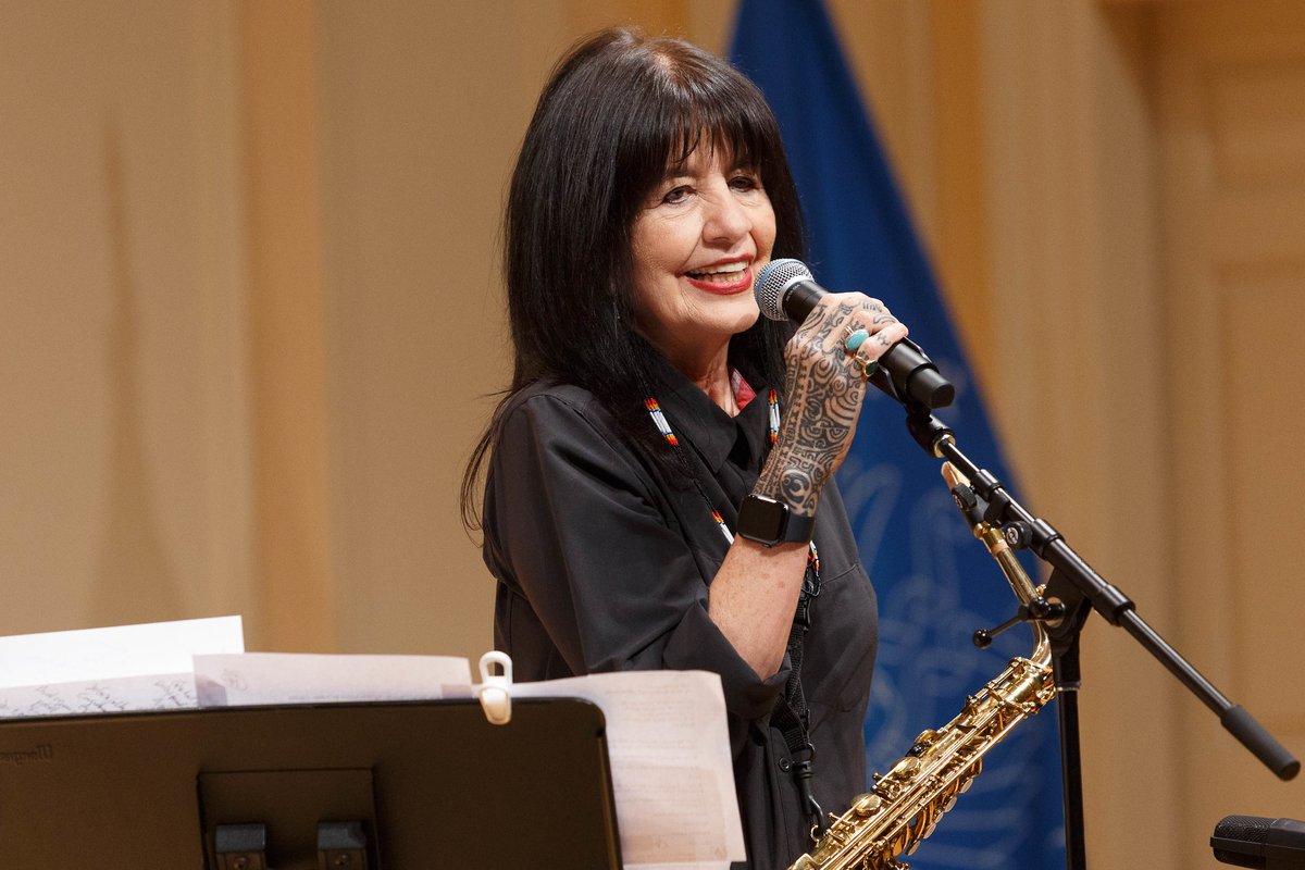 librarycongress's tweet photo. *cracks knuckles* You want more? We've got more! 🧵
Did you know the Library is home to the U.S. Poet Laureate? @adalimon's term just began. Previously, @JoyHarjo served a historic 3-year term as the first Native American laureate.
Limón's opening reading: https://t.co/nUrW1XU1dP https://t.co/zwMPFInmi8
