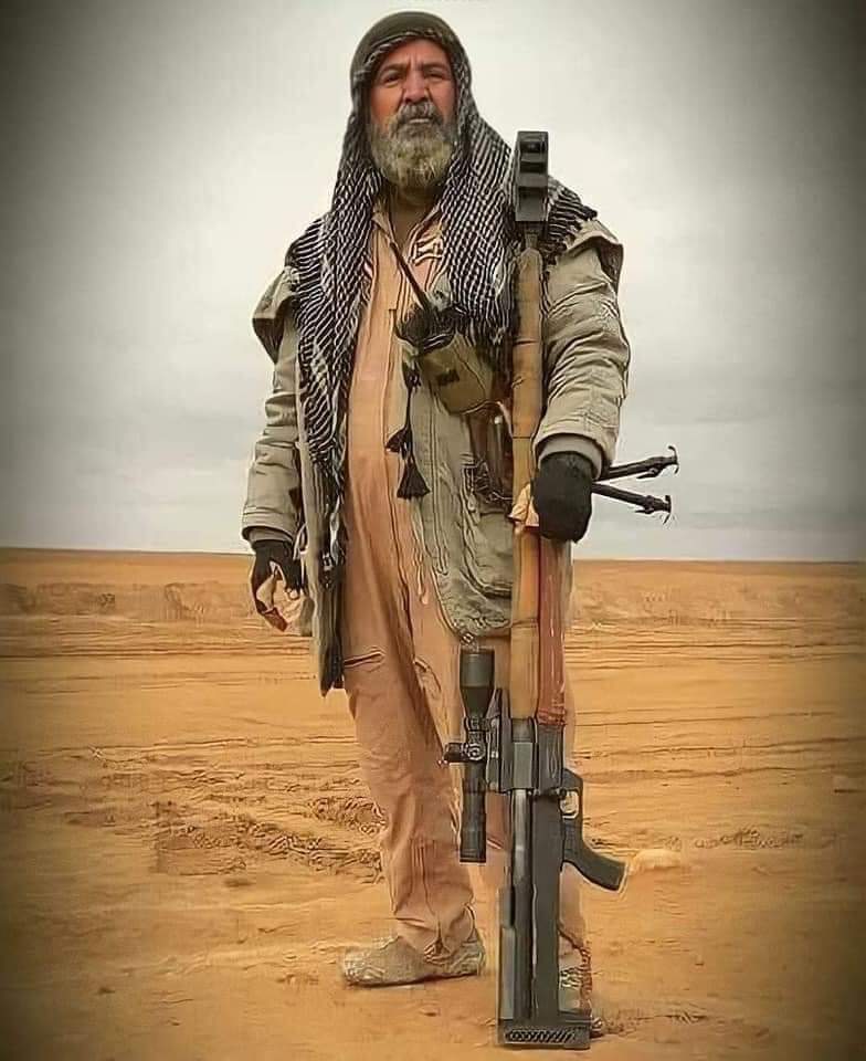 "عيشوا حياتكم، احنه ندافع عنكم
طلعوا ، تونسوا ، ادرسوا ، احنه موجودين هنا 

كلمات قالها الشهيد البطل القناص ابو تحسين الصالحي