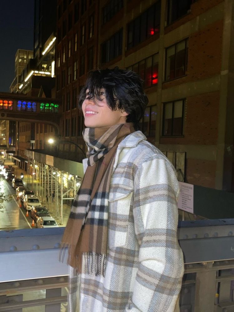 ᅠ               
           — Atsumu Miya —
                     he ╱21

    not new to #hqrp ╱#haikyuu 
                    ¿fav &amp;  rt?
ᅠ