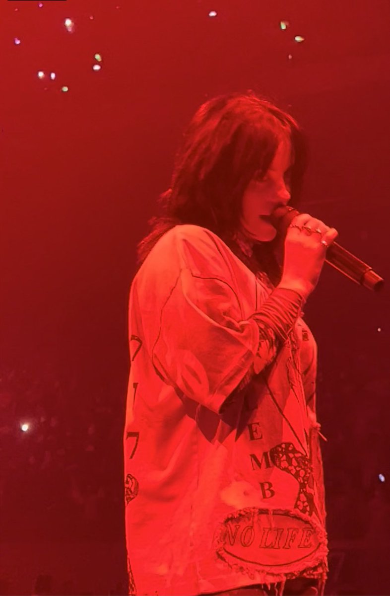bbbilliefan's tweet photo. thank you, billie eilish for THE most unforgettable night of my life🫶 ‘til we meet again 🥹🤎 last pic depicts my mood right now 😭#HTETourMemories https://t.co/oiukTqbVOT