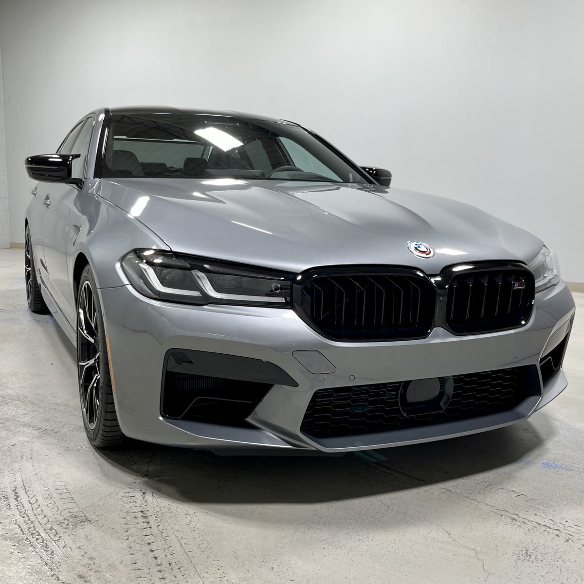 BMWofDarien's tweet photo. We love the Silverstone Merino leather interior on this 2023 BMW M5 Competition. What is your favorite part of the M5? https://t.co/WnRsA8srl2