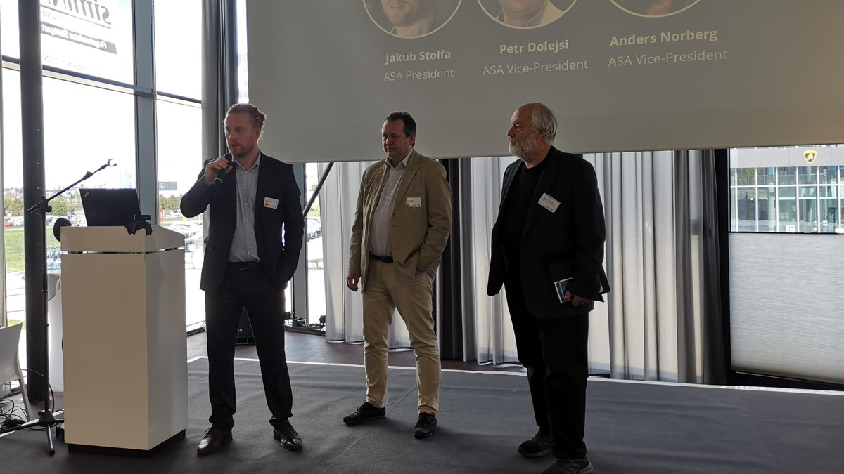 ASA_MobilityEU's tweet photo. Great closing remarks from the ASA president @jakub_stolfa and the two vice presidents, Anders Norberg from @ALBATTS1 and Petr Dolejsi from @ACEA.
A big big thank you to all our speakers and participants and to @WRS_GmbH for the excellent cooperation!
#ASAStuttgart https://t.co/y9mkbIQX6Y
