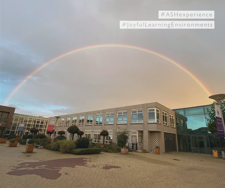 AmSchoolHague's tweet photo. “Rainbows are special and rare, and rainbows are full of hope. Yesterday we also saw a beautiful cloud in the sky, and that sparked a conversation about the meaning of “a silver lining”. It’s the same with rainbows.” - Ann, MS Counselor
#ASHexperience
#JoyfulLearningEnvironments https://t.co/cximidfqh1