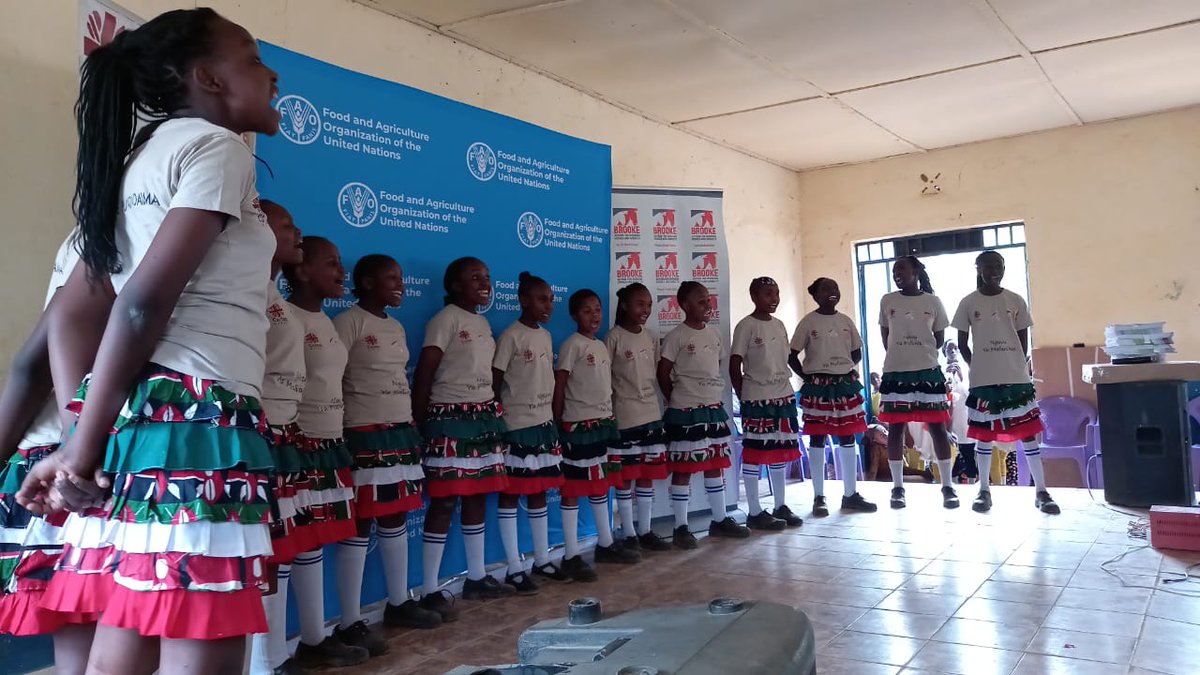 Sensitisation of pupils of Kitui Central primary school on responsible animal ownership, vaccination of animals, bites and scratches management. The kids were rewarded and poster launched. #WRD2022 #OneHealthZeroDeaths <a href="/TheBrookeEA/">Brooke East Africa</a> <a href="/drflookie/">Dr. John Flookie Owino</a>
