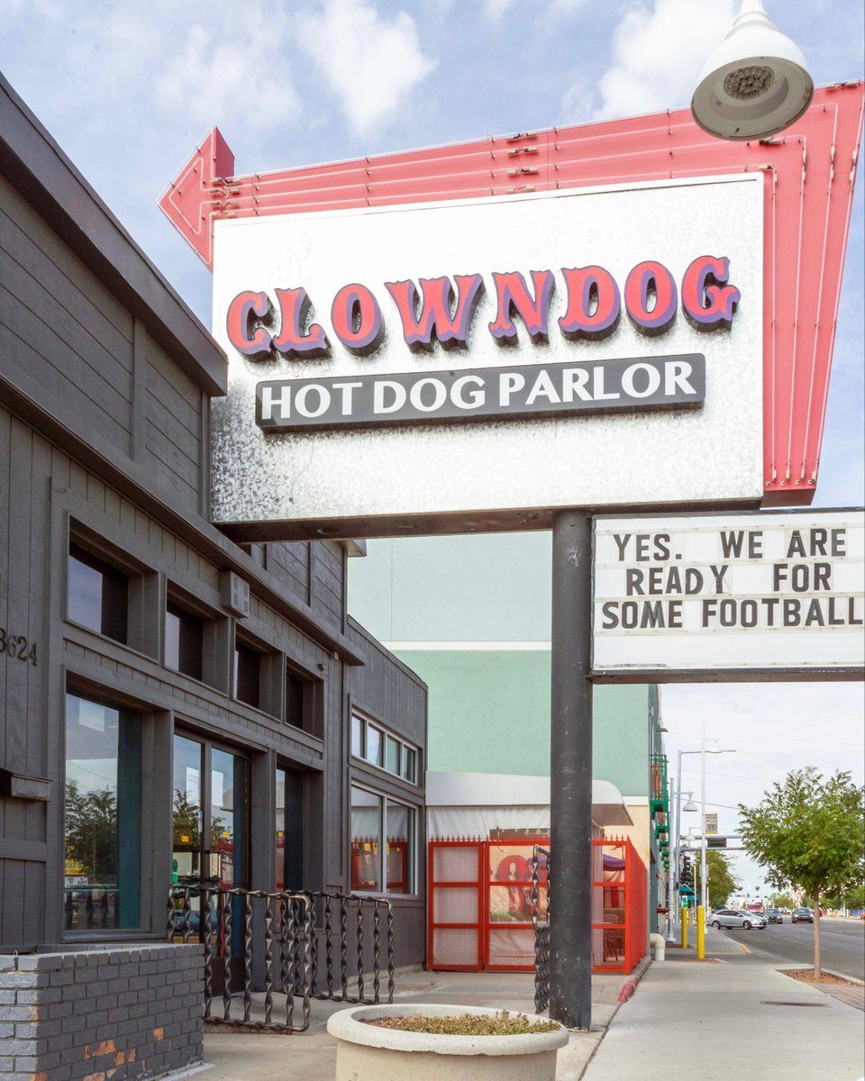 How many corndogs can be eaten in 3 minutes? We’re about to find out! Don’t miss out on tomorrow’s Clowndog Corndog Eating Championship, where we’ll attempt to break the Guinness World Record™! See you at 11am. #Mobil1Roadtrip #Keep66Kickin #Route66