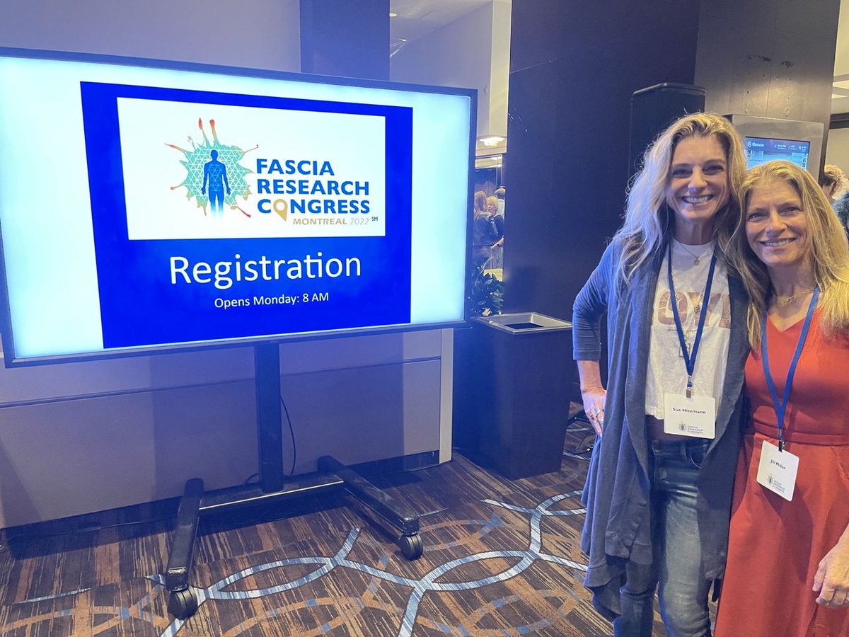 MELT_Method's tweet image. Fascia is more than just a tissue that holds joints in place.

Fascia is an intelligent system.

👉Each cell in your body communicates with the other cells by sending and receiving signals through this fascial matrix called the extracellular matrix.

#meltmethod #fascia