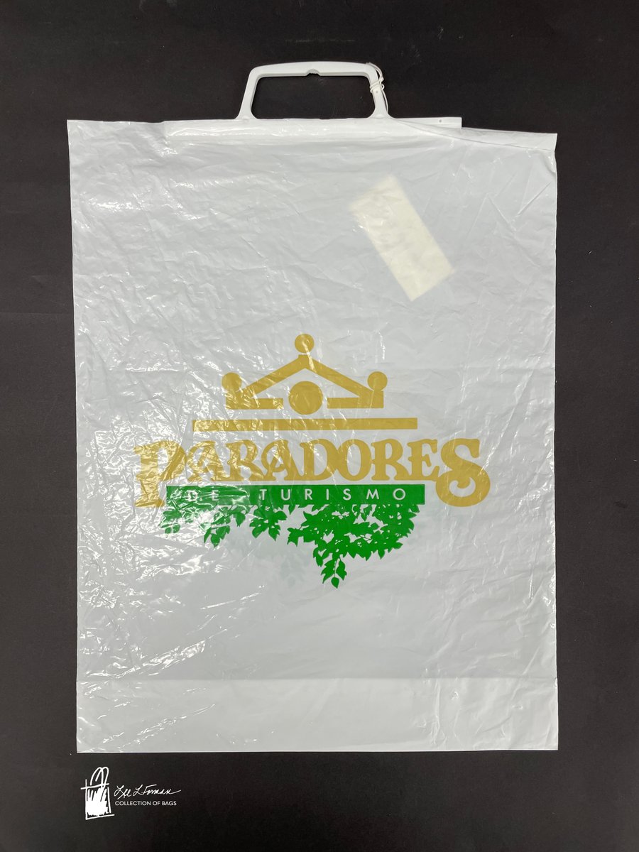 273/365: Today's bag comes from Paradores, a Spanish tourism company that has been in operation since 1910. In their early history they were involved with setting up the hotel industry and contributed to marketing Spain as an international travel destination. 