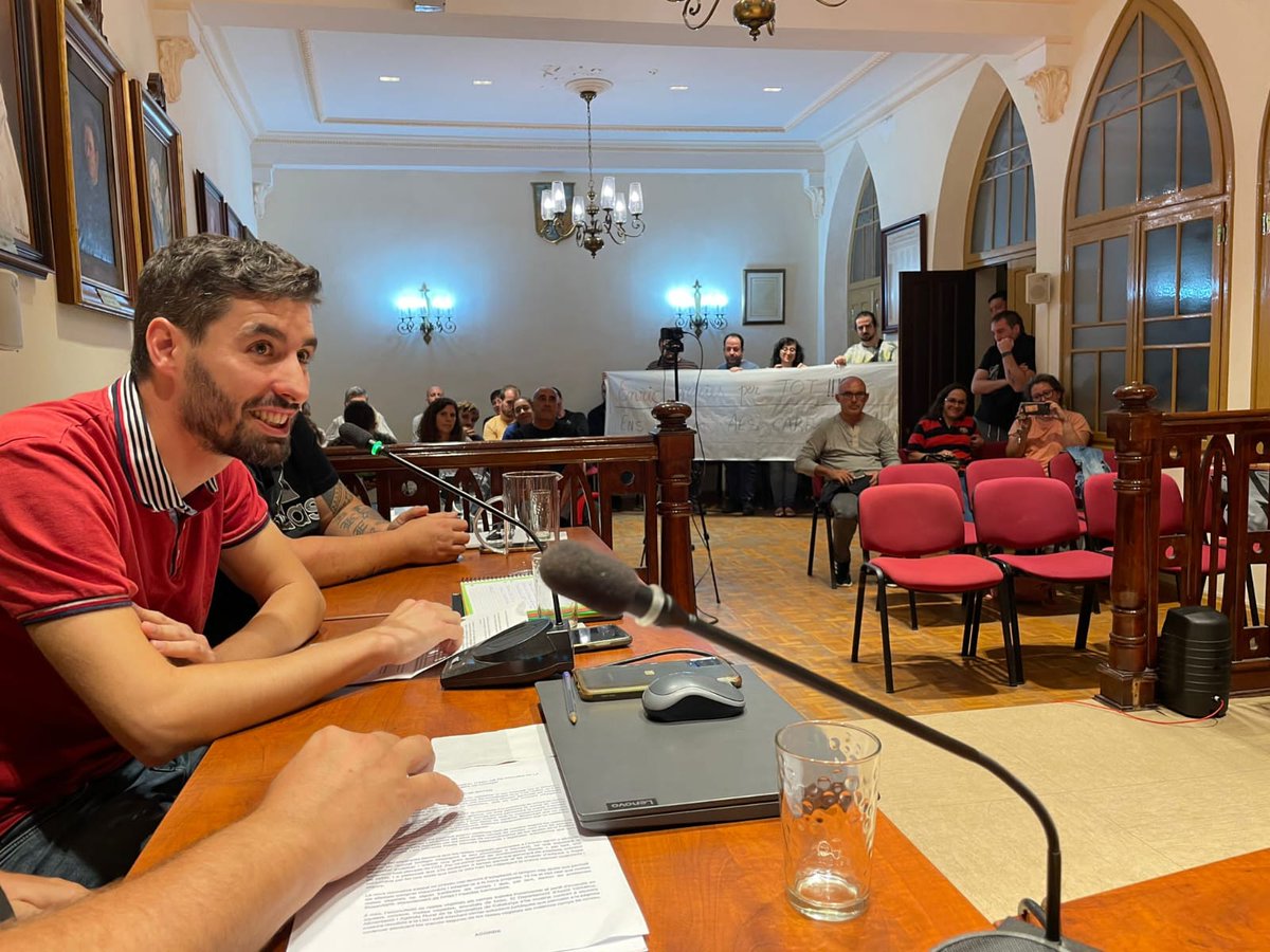 CUPRiudoms's tweet photo. ENS VEIEM ALS CARRERS, ENRIC!

Ahir el nostre regidor Enric Jódar Ciurana va fer efectiva la seva renúncia com a regidor de la CUP Riudoms. L'Enric, que des de l'inici de l'assemblea local ha sigut un militant actiu del nostre col·lectiu, https://t.co/8rytMkE3f4