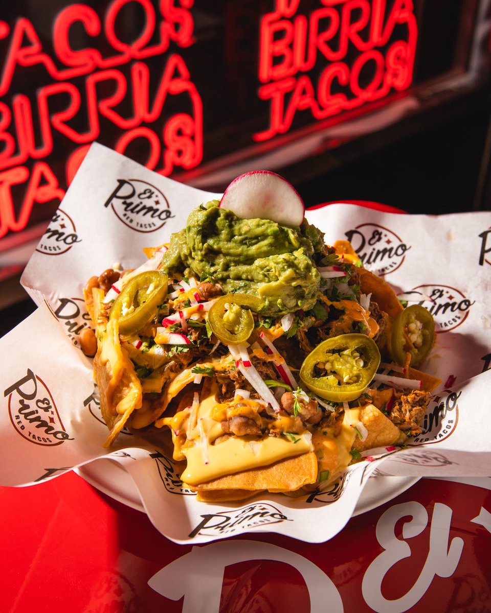 Birria Nachos- like nothing you’ve ever had before 🔥 #birria #miami #tacos #besttacosinmiami #nachos #mexican #downtownmiami