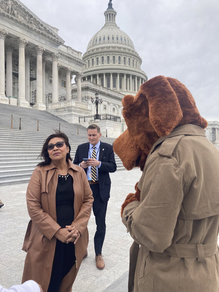 Great to be at the Capitol with <a href="/NormaJTorres/">Rep. Norma Torres</a>