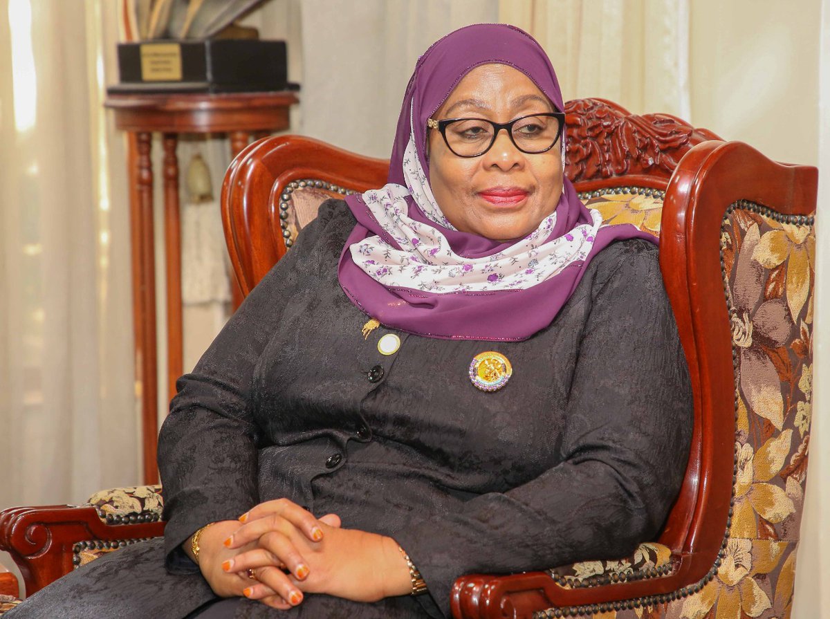 HelpAgeTanzania's tweet photo. @SuluhuSamia became our first female president and only the second female head of state in East Africa at 61 years old. A remarkable #MySeniorMoment #SikuYaWazeeDuniani #IDOP2022 #October1st https://t.co/ZodUNXfxdp