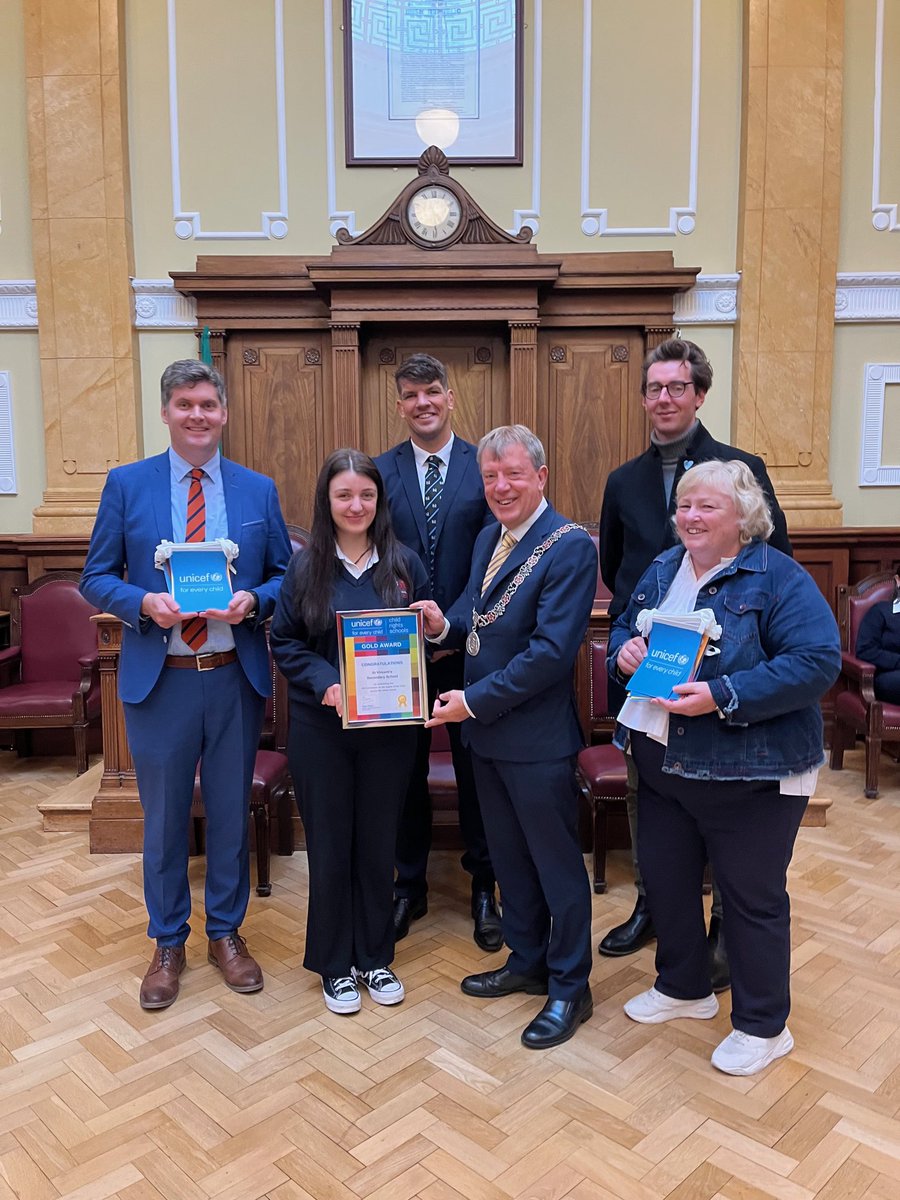 St. Vincent's tweet media