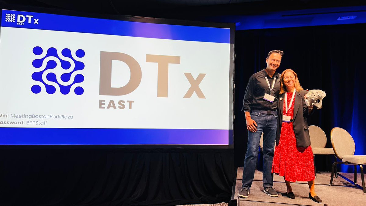 Neuroelectrics's tweet photo. Made some great memories at the DTx East in Boston this week! 
It was great meeting @AShindore at the convention. 

#dtx2022 #brainhealth #neuroscience https://t.co/k9lR2J0s3n