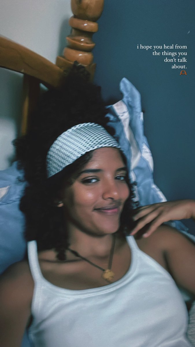 😊
