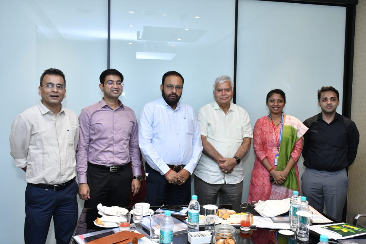 keshab_mahanta's tweet photo. Had a fruitful discussion on #PMJAY and #ABDHM in a meeting with CEO NHA Shri R.S. Sharma this evening at @VivantaGuwahati. 
The meeting was also attended by CEO SHA, MD NHM, Dy. Director NHA &amp; Dy. CEO SHA.
@himantabiswa 
@CMOfficeAssam
@AyushmanNHA
#AyushmanBharatDigitalMission https://t.co/pnRZx88A8T