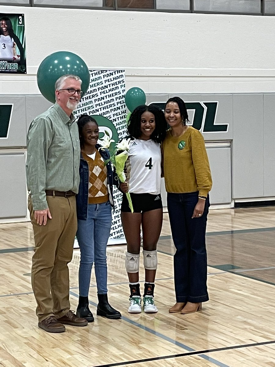 ThePelhamWayASU's tweet photo. @PelhamVB Senior Night! Thank you to our seniors for their commitment to Pelham! @PelhamAthletics @PelhamSchools https://t.co/O922Ld6lDz