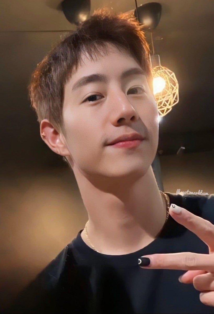 adoholic93 tweet picture