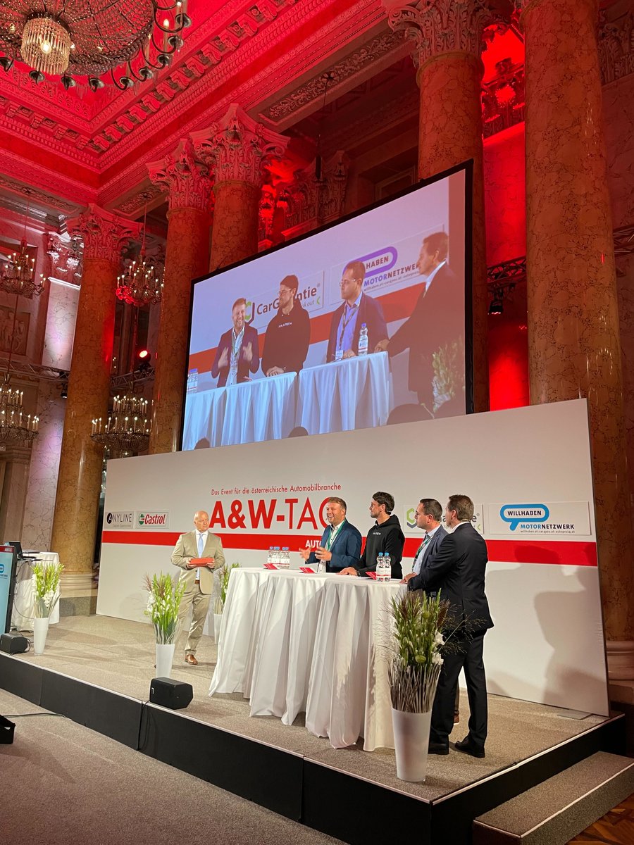 A&amp;W-Tag is the one of the most important events in the Austrian #automotiveindustry. 🏰 Julian Wolter had the honor of speaking on stage to numerous participants from on the topic of "#digitalization in the automotive industry". 🎙 

#carsubscription #dealership #cartrade #growth