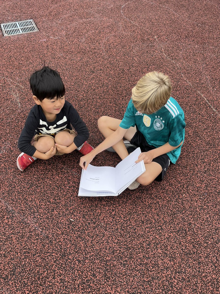 Students read to our Montessori buddies today!