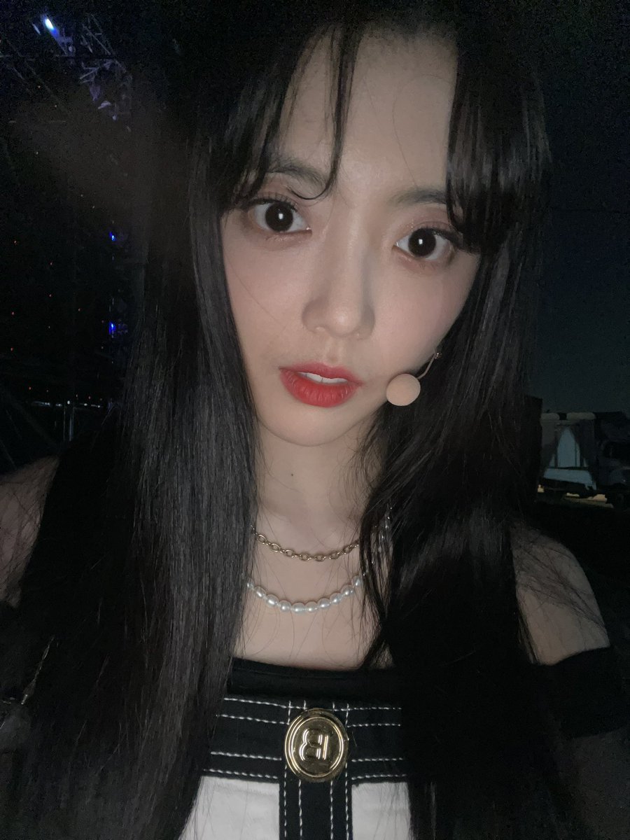 WekiMeki 위키미키 tweet media