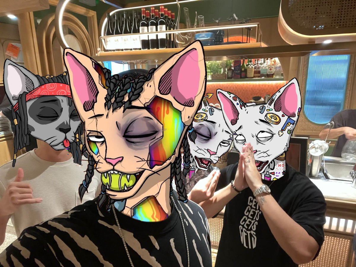 Quirintas's tweet photo. Family just got a whole lot bigger, @peblo69 take the flight to Hong Kong cause the next one will be even bigger @CetsOnCreck #cetchups
π¨: @ChiraagVazquez https://t.co/O9Cq5yxy7S