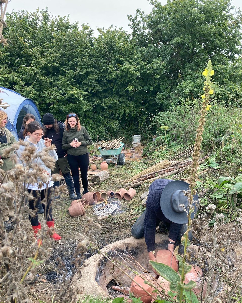 UCLarchaeology's tweet photo. The amazing kiln built by @alicedowsett of @archaeologysoutheast &amp; members of the @ucl IOA team with money from the Deans fund #ATech22 #Archaeotech22 https://t.co/rOuw2Rbesa