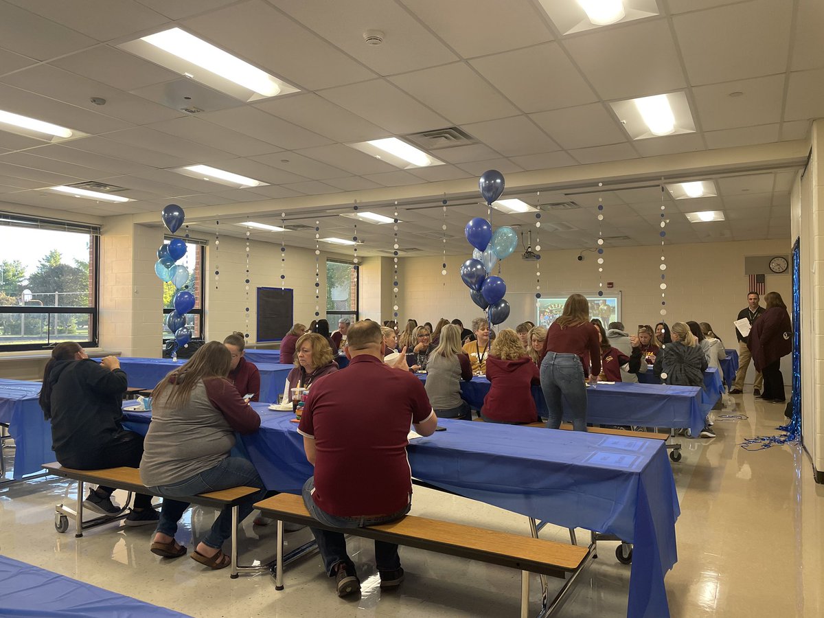 fsd157c's tweet photo. This morning, @Chelsea_Tigers held a celebratory Blue Ribbon breakfast for the staff! Thank you for all the work you put in each and every day! https://t.co/v4wkIXuWBK