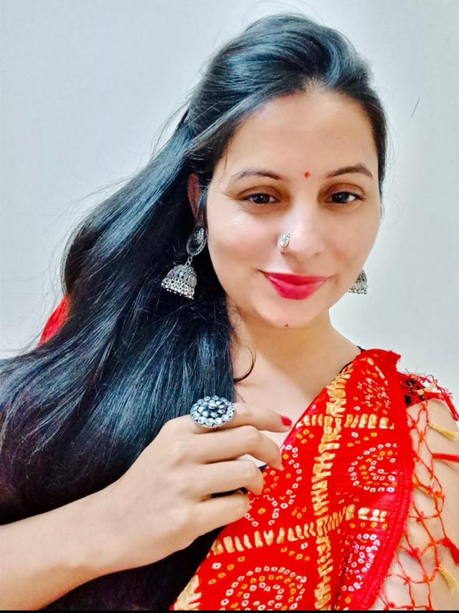 KundanBrahmani2's tweet image. Navaratri toh bane 😜 🥳