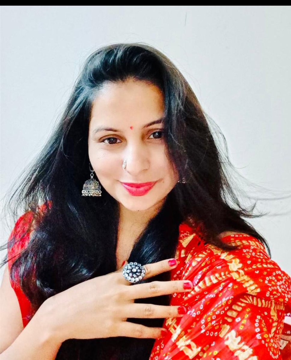 KundanBrahmani2's tweet image. Navaratri toh bane 😜 🥳