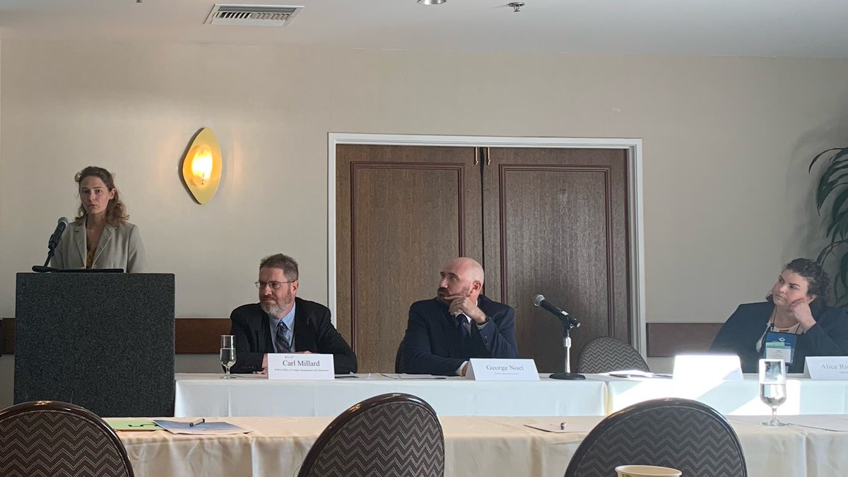 AirandWaste's tweet photo. The #AwmaEnvFreight Conference kicked off yesterday with Keynote Speaker Danny Wan from the Port of Oakland, followed by a full day of sessions on the environmental impacts of freight transportation. https://t.co/x6w7QsQGvC