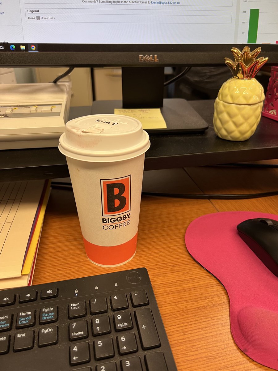 mommapeper's tweet photo. ⁦@bg_biggby⁩ A big thank you to Conneaut PTO &amp; BG Biggby! Your warm treat was a great start to this Friday:) https://t.co/8iuKcYOIU9