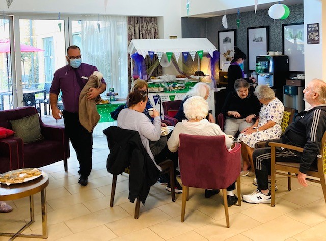 Mayflower_Court's tweet photo. Macmillan Coffee Morning here at Mayflower was very busy, Thank you to all who came along supported, donated and helped make it a successful morning. @macmillancancer #friendsandfamily #lifeisbetterwithcake #MacmillanCoffeeMorning @Mayflower_Court @carehome_co_uk @NAPAlivinglife https://t.co/v0CXxYB7DC