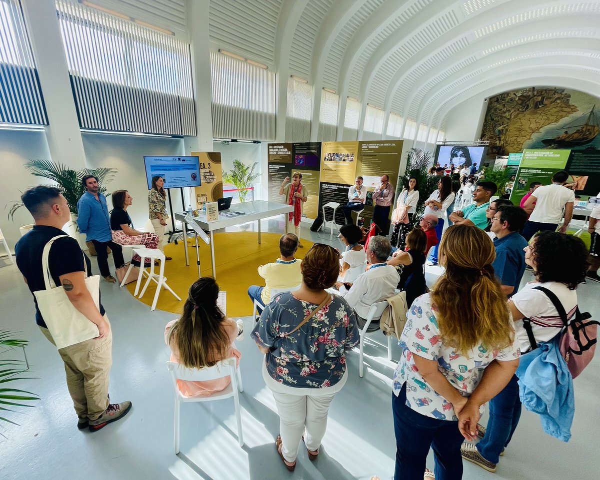 isabial_iis's tweet photo. 👥 Primera cita del Área de Investigación Traslacional en Medicina, Cronicidad y Cuidados en Salud de @isabial_iis 

#SCIDATES #citasconlosinvestigadores #ISABIAL #MednightGTS https://t.co/pmHL4hLoRh
