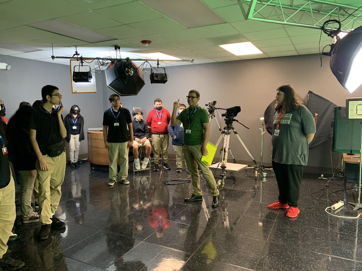 Such great <a href="/guthrie_center/">The Guthrie Center</a> tours this week for the <a href="/SBISD/">Spring Branch ISD</a> Class of 2027!