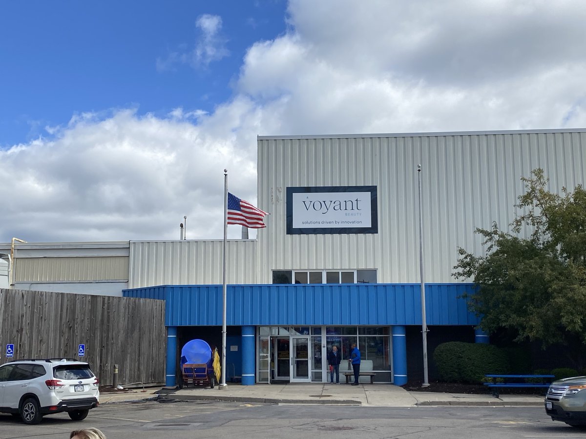 ny_st8's tweet photo. Thank you to Amy Buggs and the #Cayuga #Cortland Workforce Development Board as well as 
@VoyantBeauty
 for hosting a job fair yesterday! 

If you missed it, you can find more information here:  https://t.co/tXK7woBCE4 https://t.co/nQW7AC4K5w