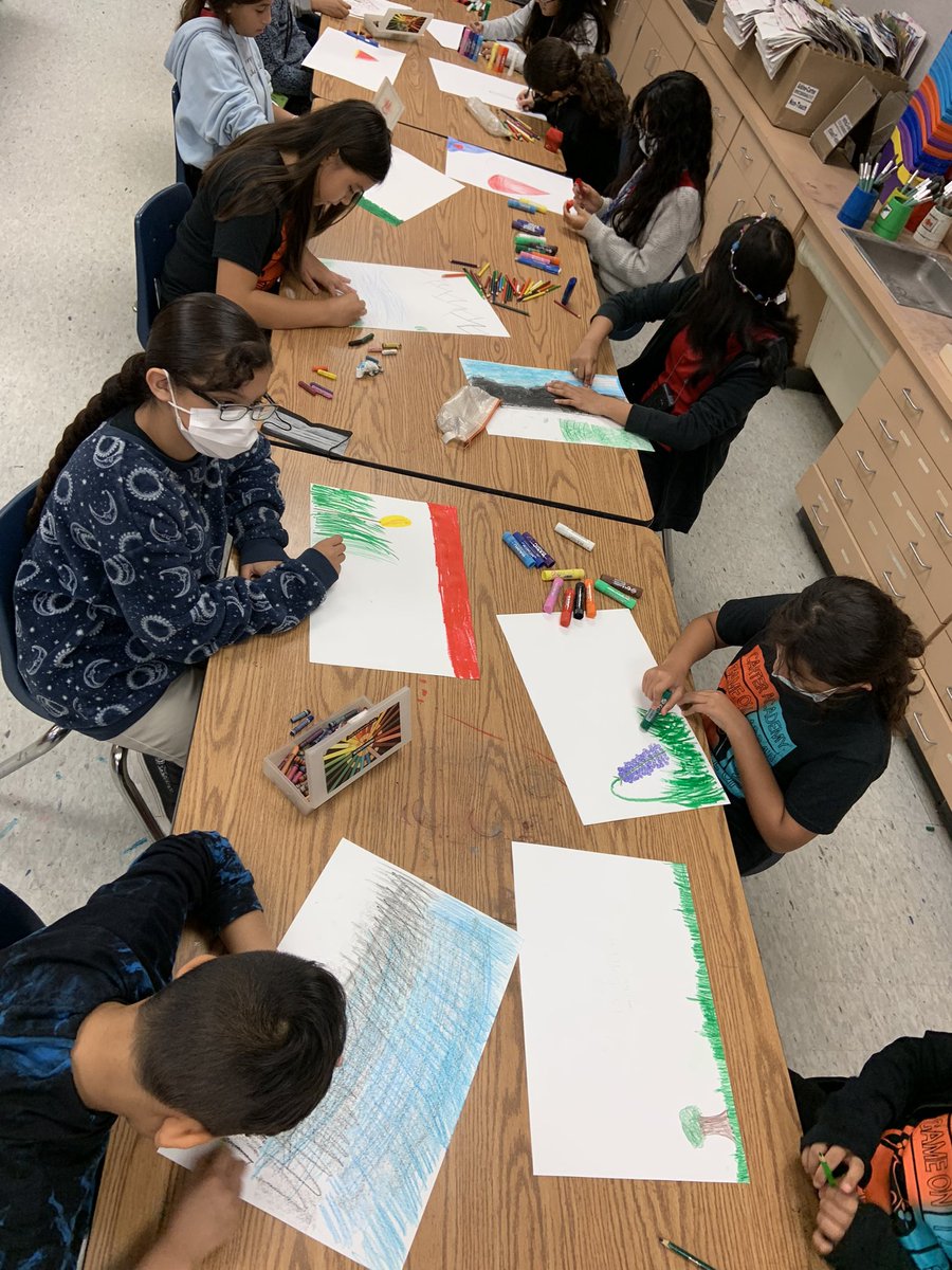 MissDe1gado's tweet photo. The #BeautifulOops Art Challenge!! The kiddos are numbered off and assigned separate supplies before having to move their art pieces over to the person on their right every 5 minutes🎨 (pictured is the process &amp; gallery walk w/ 5th grade) #arted #AldineConnected @Carter_AISD https://t.co/xtztKqdsMl