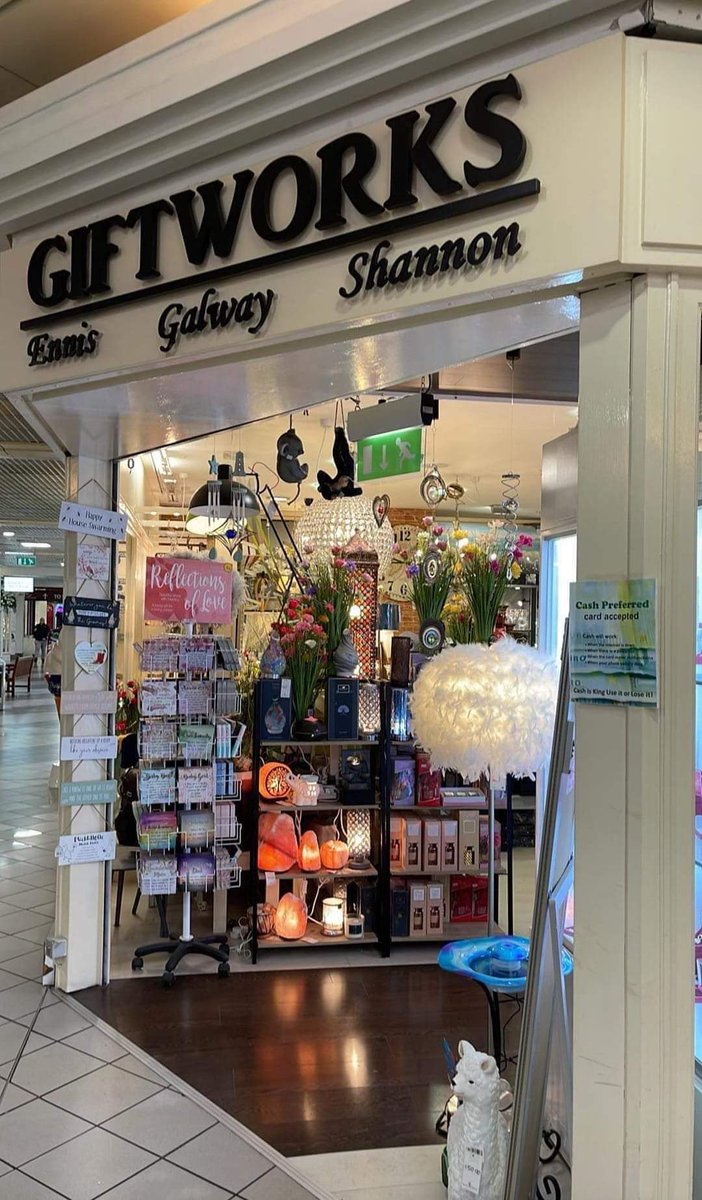 LFJIreland's tweet photo. A big shout out to Giftworks Stores in Galway for joining the Keep Cash Alive Movement
We are inspired by the small businesses that are playing their part by publicly supporting the use of cash as it is vital in this push back against the dangerous drive for a cashless society👇 https://t.co/hZTmI9Qita