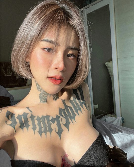 playgame_pp's tweet photo. 🔱 แจกฟรีไปเลย 50 👑
🔰กดรีทวิต
💌กดถูกใจ
✅กดติดตาม
(แคปหน้าจอเพื่อเป็นหลักฐาน)
 💕ทักที่นี่ 👉 https://t.co/G5PdVIoOK6

#สล็อต #สล็อตPG #สล็อตออนไลน์ #สล็อตทุนน้อย #เว็บตรง #แคปชั่นอ่อย #เครดิตฟรี  #แคปชั่น #คลิปหลุด #หนังโป๊ #0nlyfans #ดาวทวิต https://t.co/tAN7FgaBUA